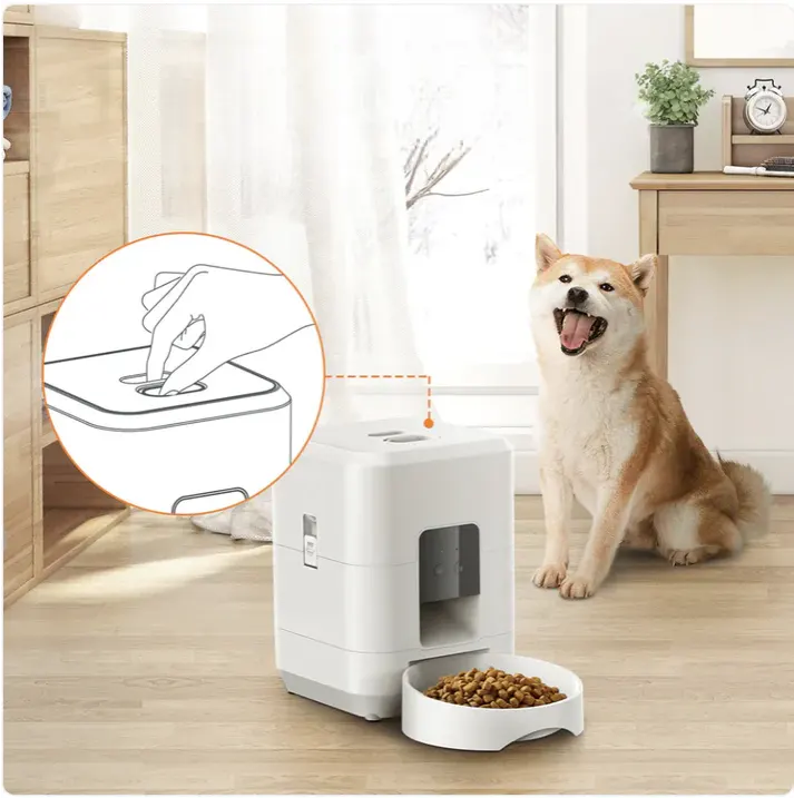 Smart WiFi Pet Feeder 2L Automatic Dispenser
